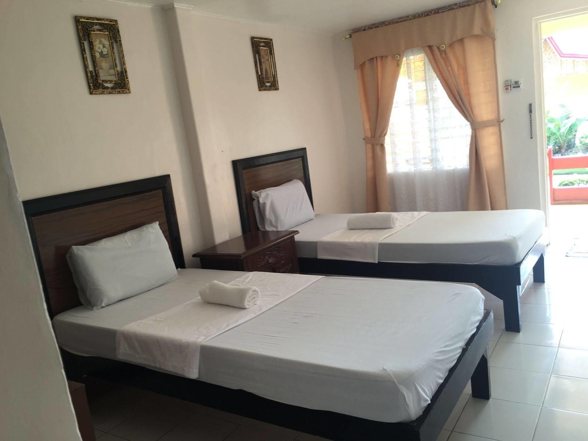 Bayview Inn Ormoc Eksteriør billede