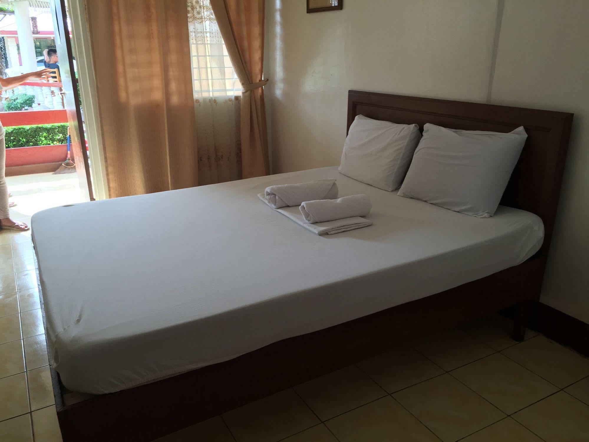Bayview Inn Ormoc Eksteriør billede